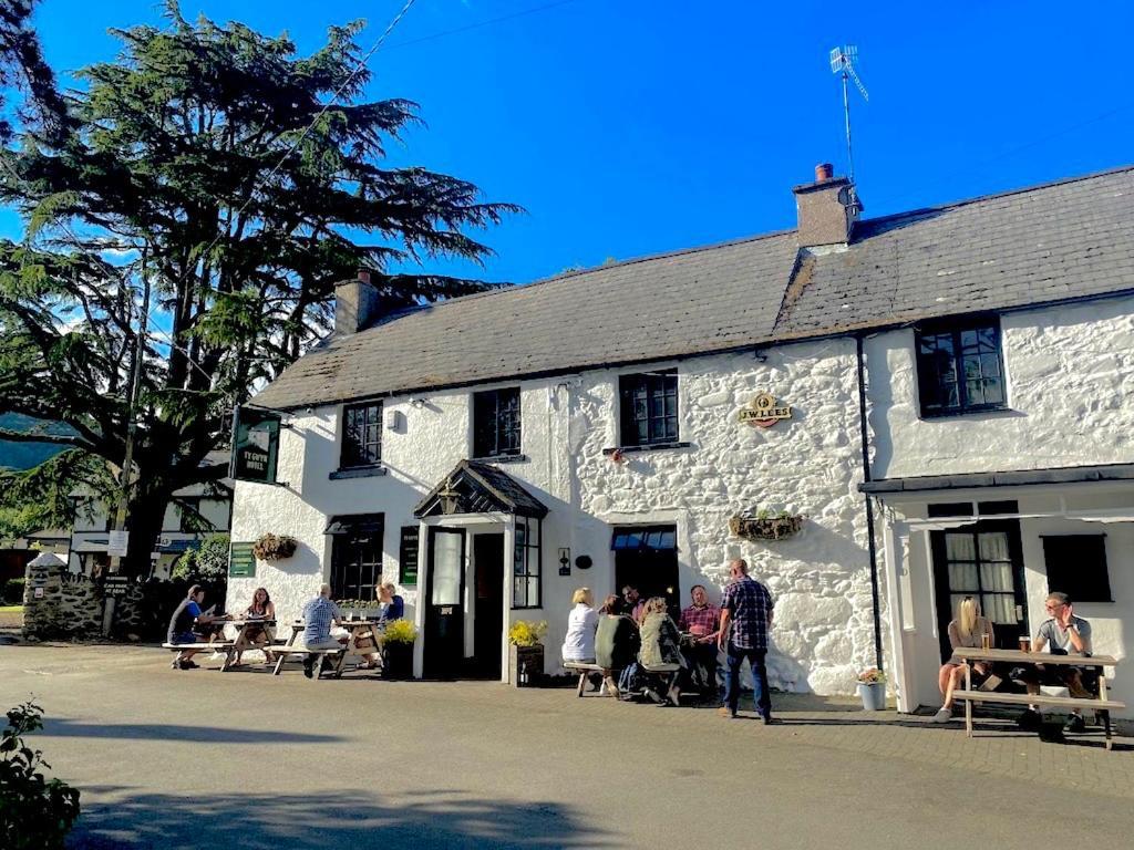 Beautiful Ancient Stone Cottage, Local Walks & Pub! Conwy Exterior photo